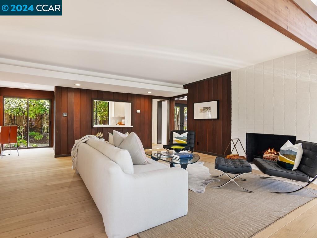 27 Charles Hill Cir