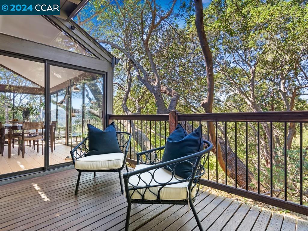 27 Charles Hill Cir
