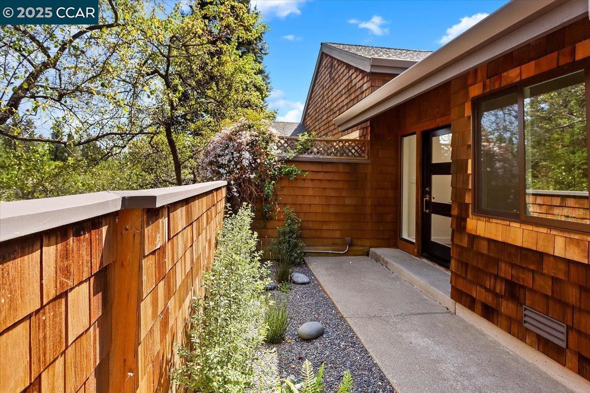 316 Village View Ct