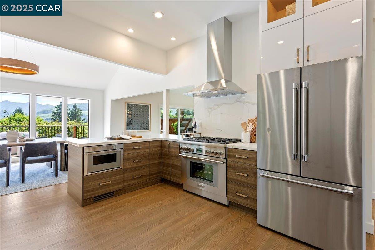316 Village View Ct