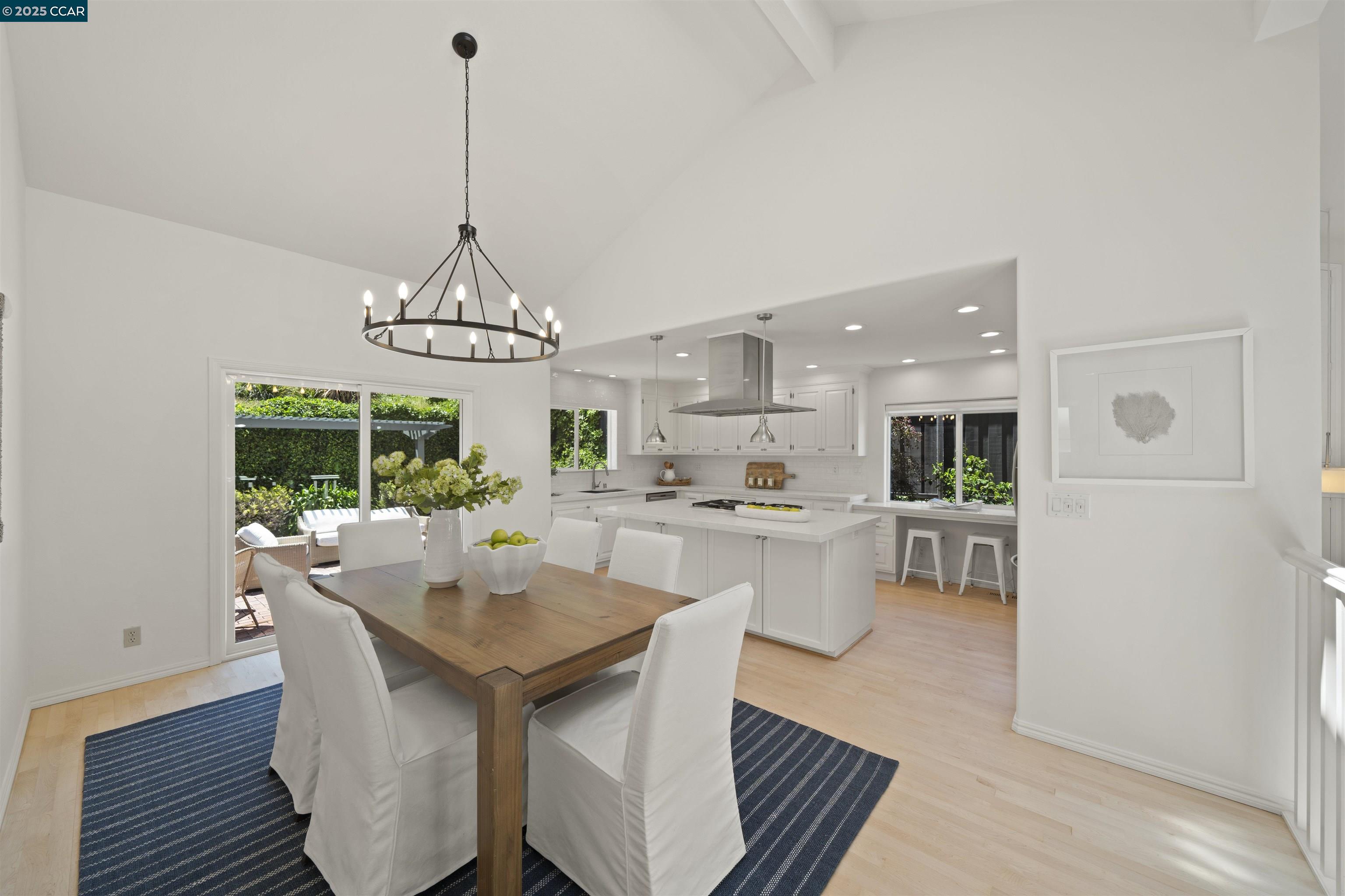 1828 Saint Andrews Dr.