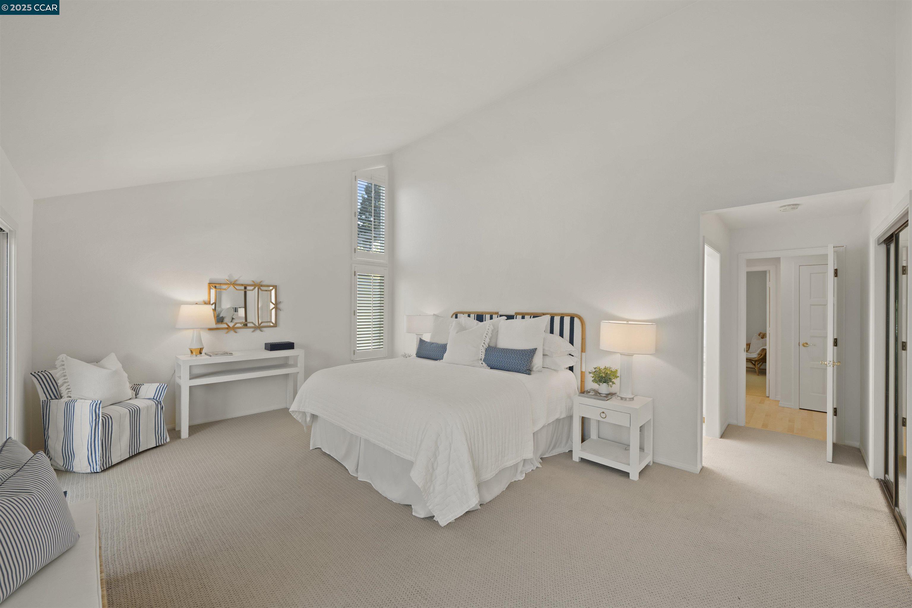 1828 Saint Andrews Dr.