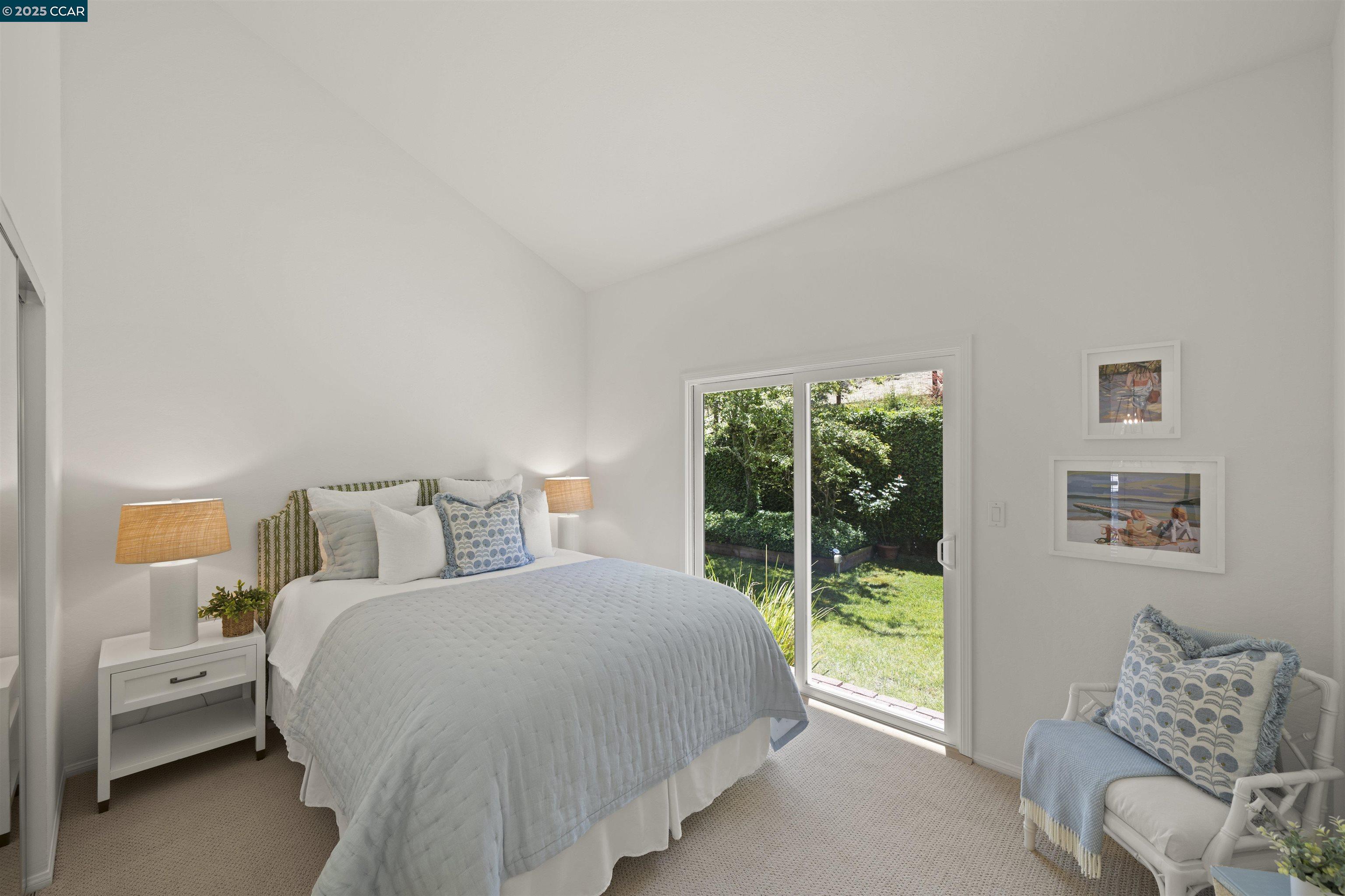 1828 Saint Andrews Dr.