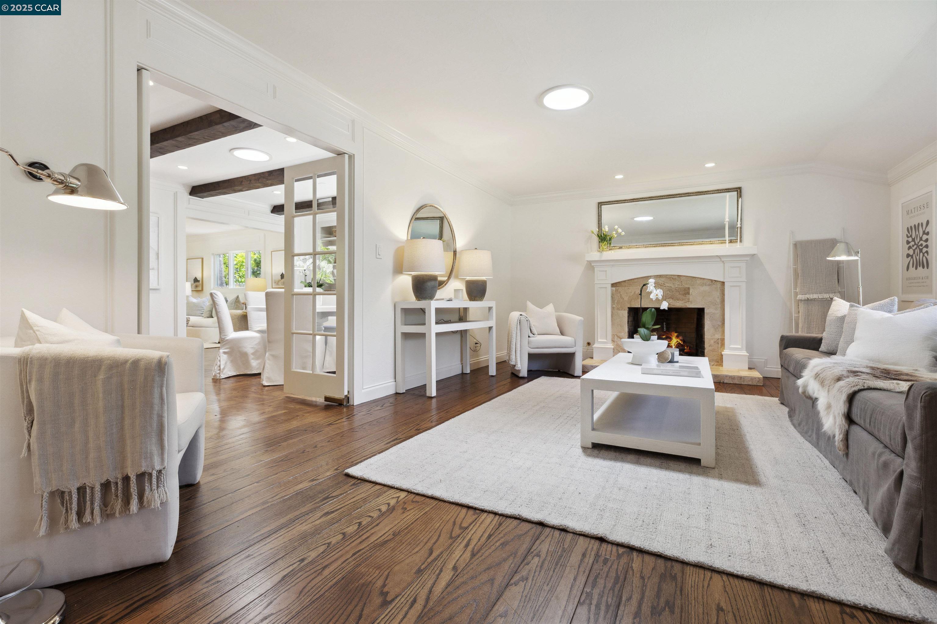 51 Ivy Dr