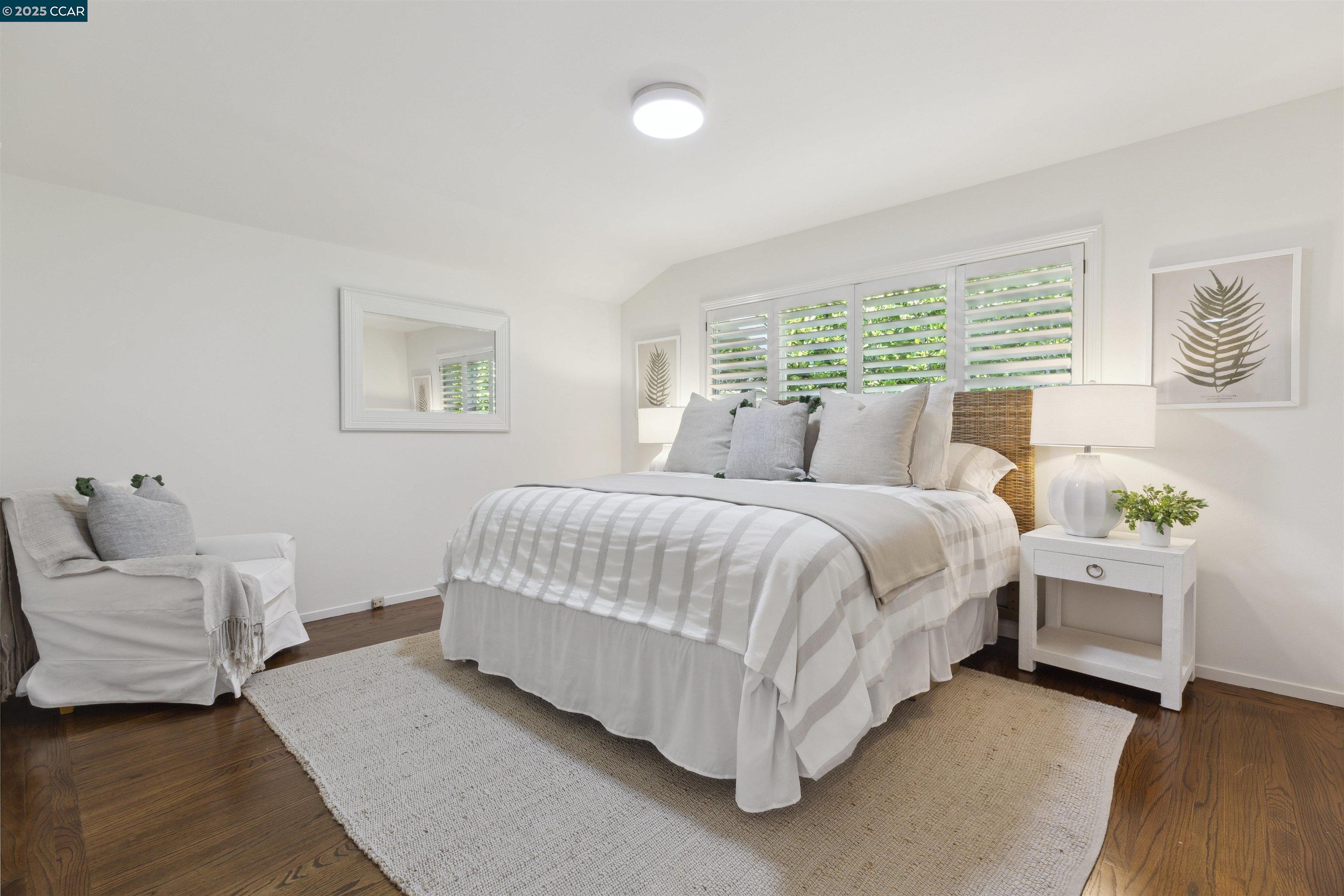 51 Ivy Dr