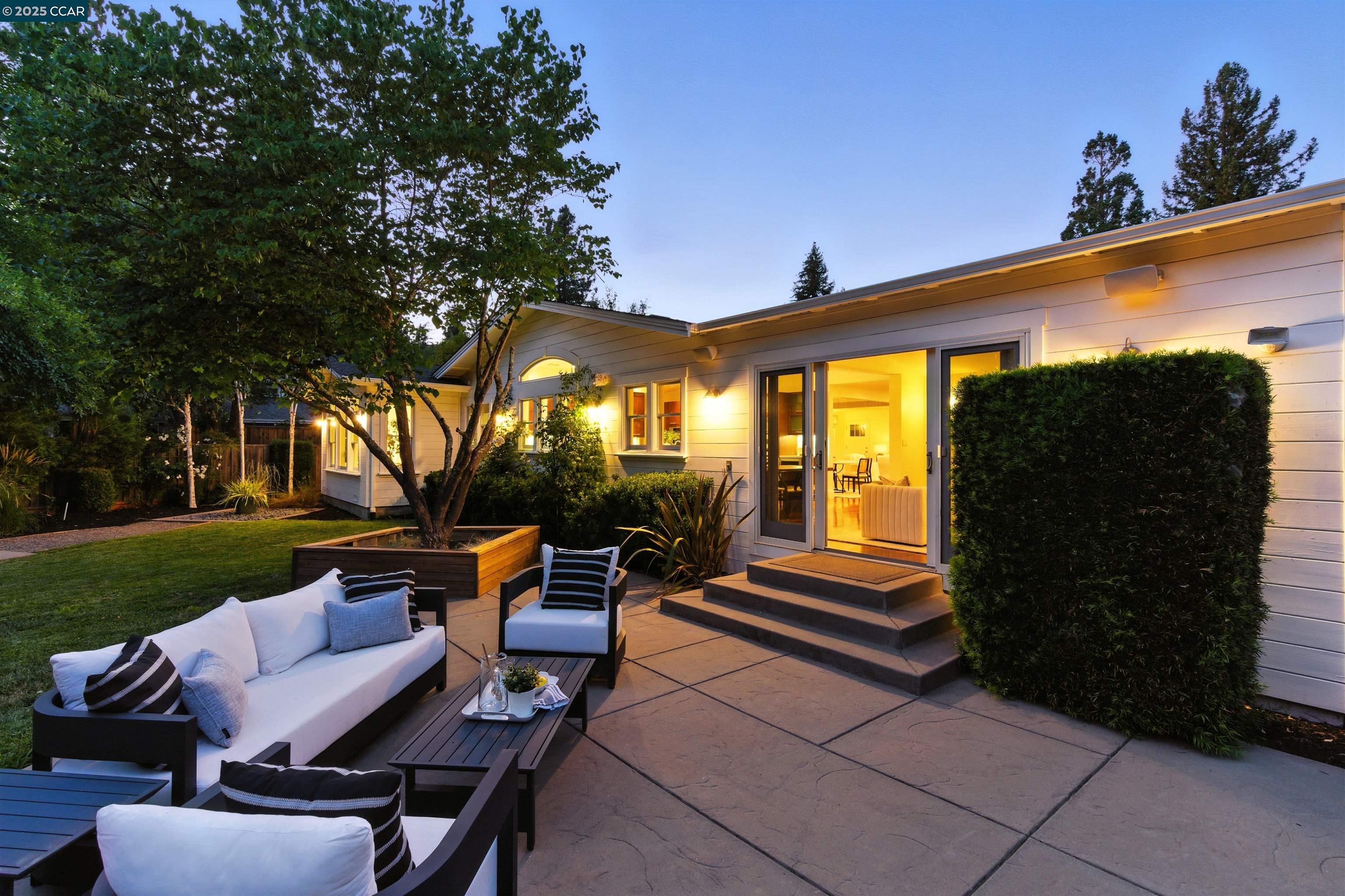 101 Meadow Ln