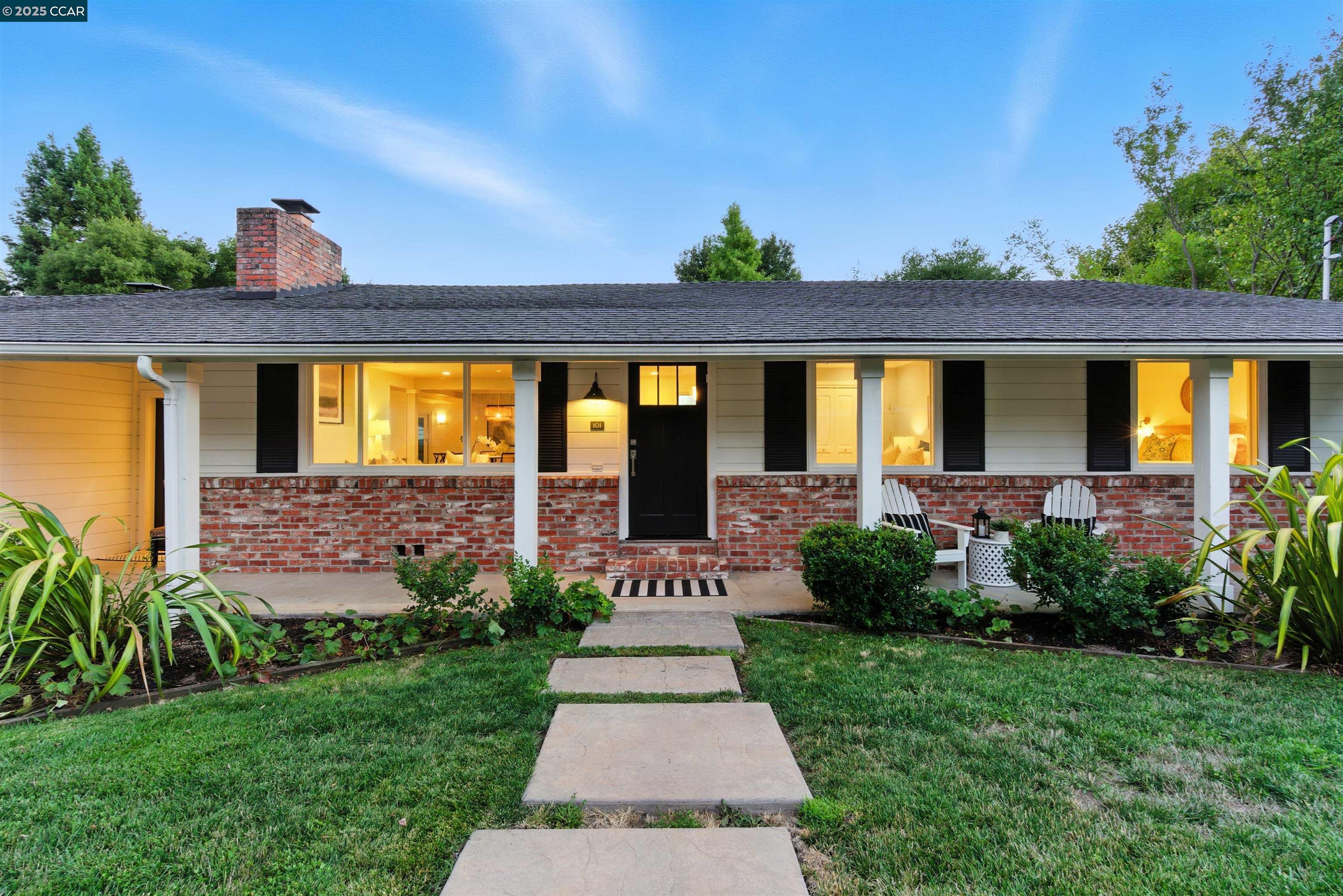 101 Meadow Ln