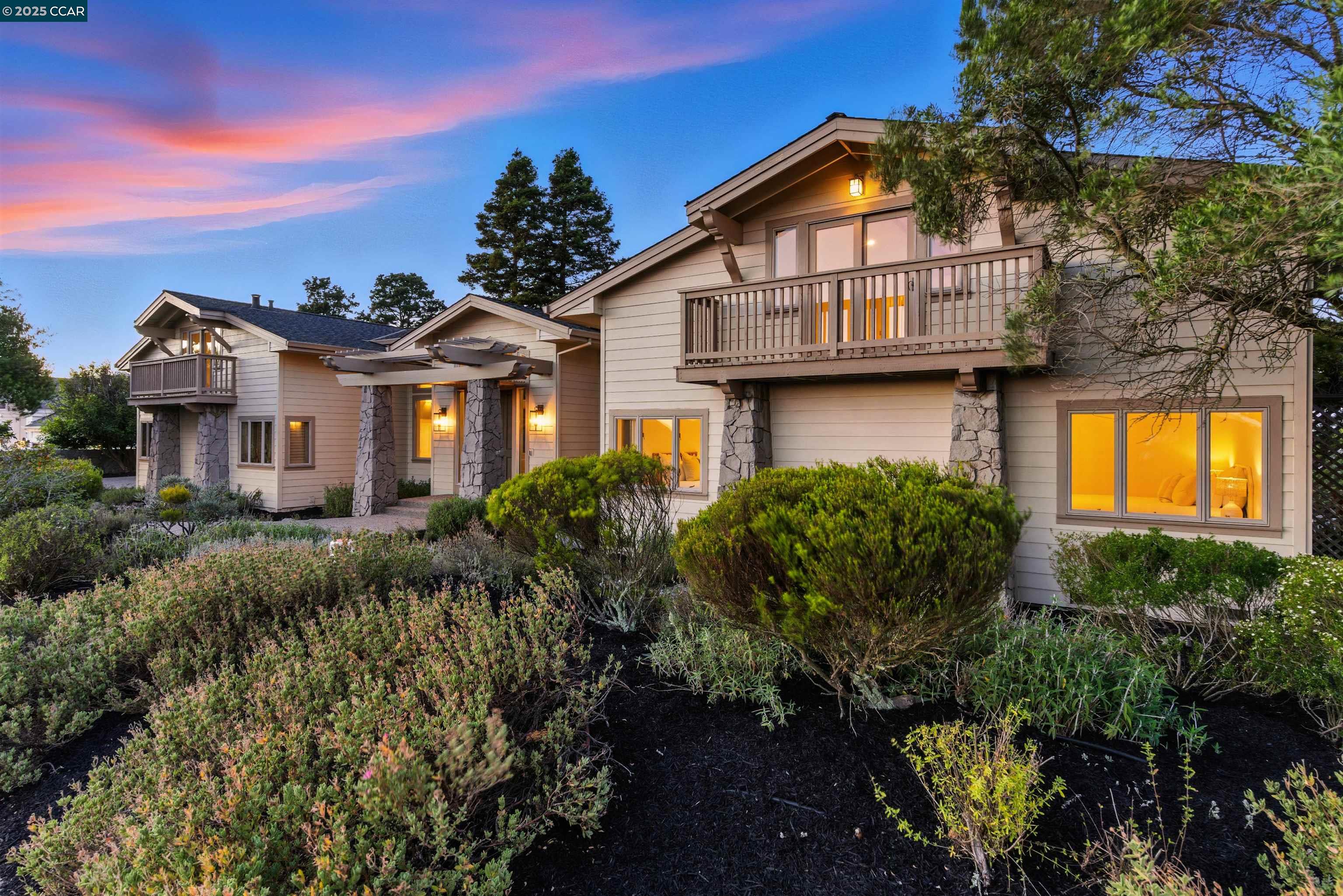 89 Donald Dr