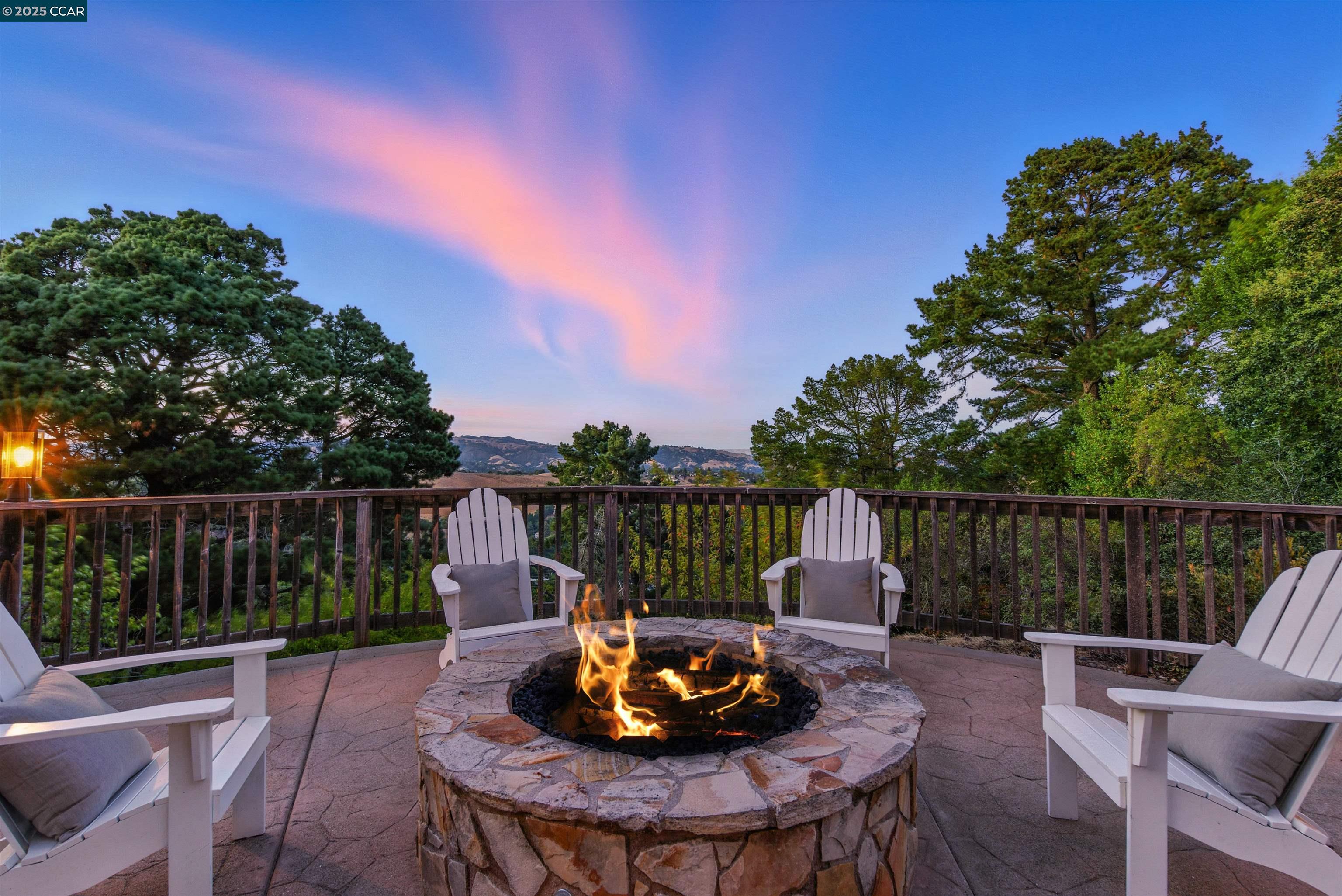 89 Donald Dr
