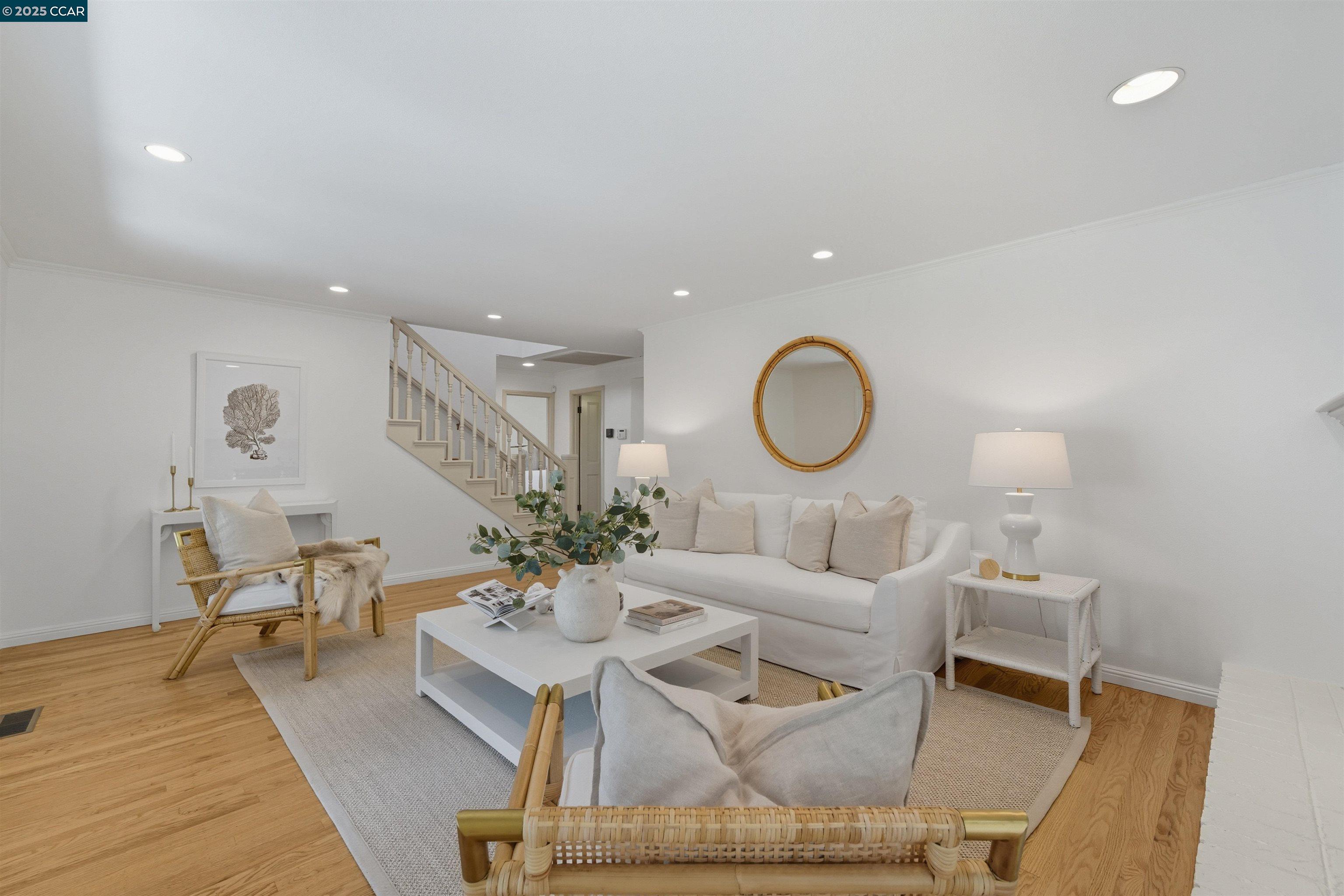 81 Coral Dr