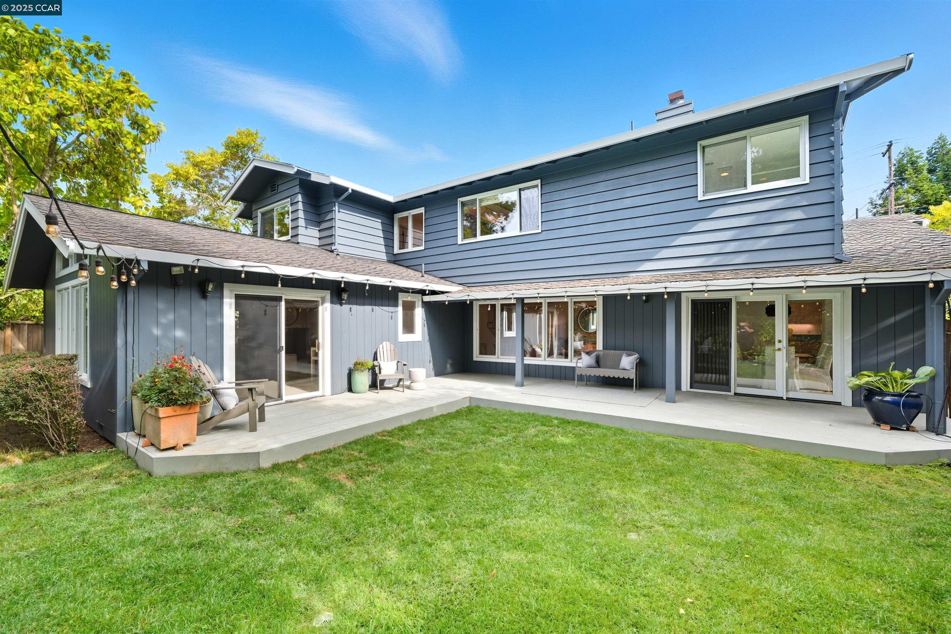 81 Coral Dr
