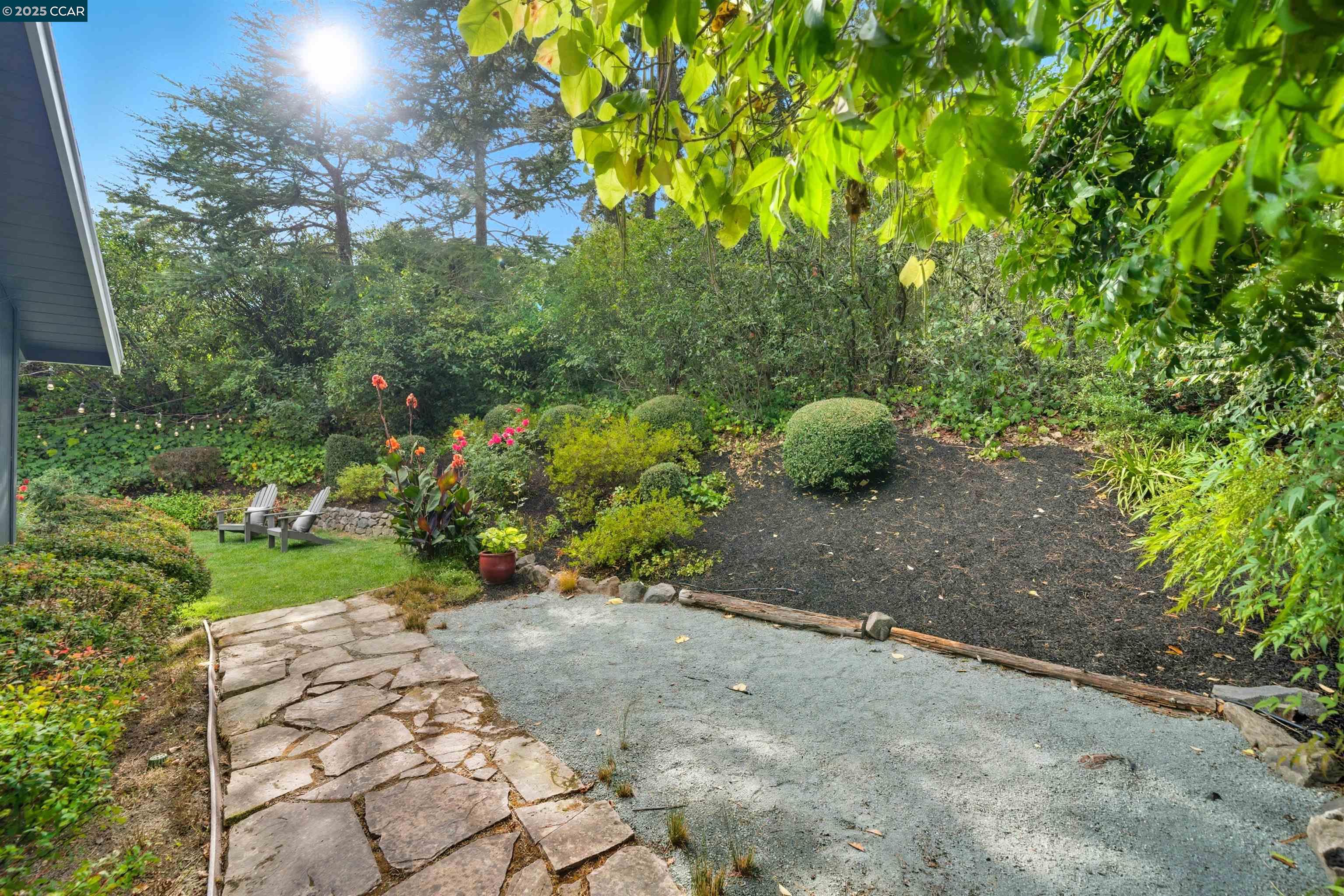 81 Coral Dr