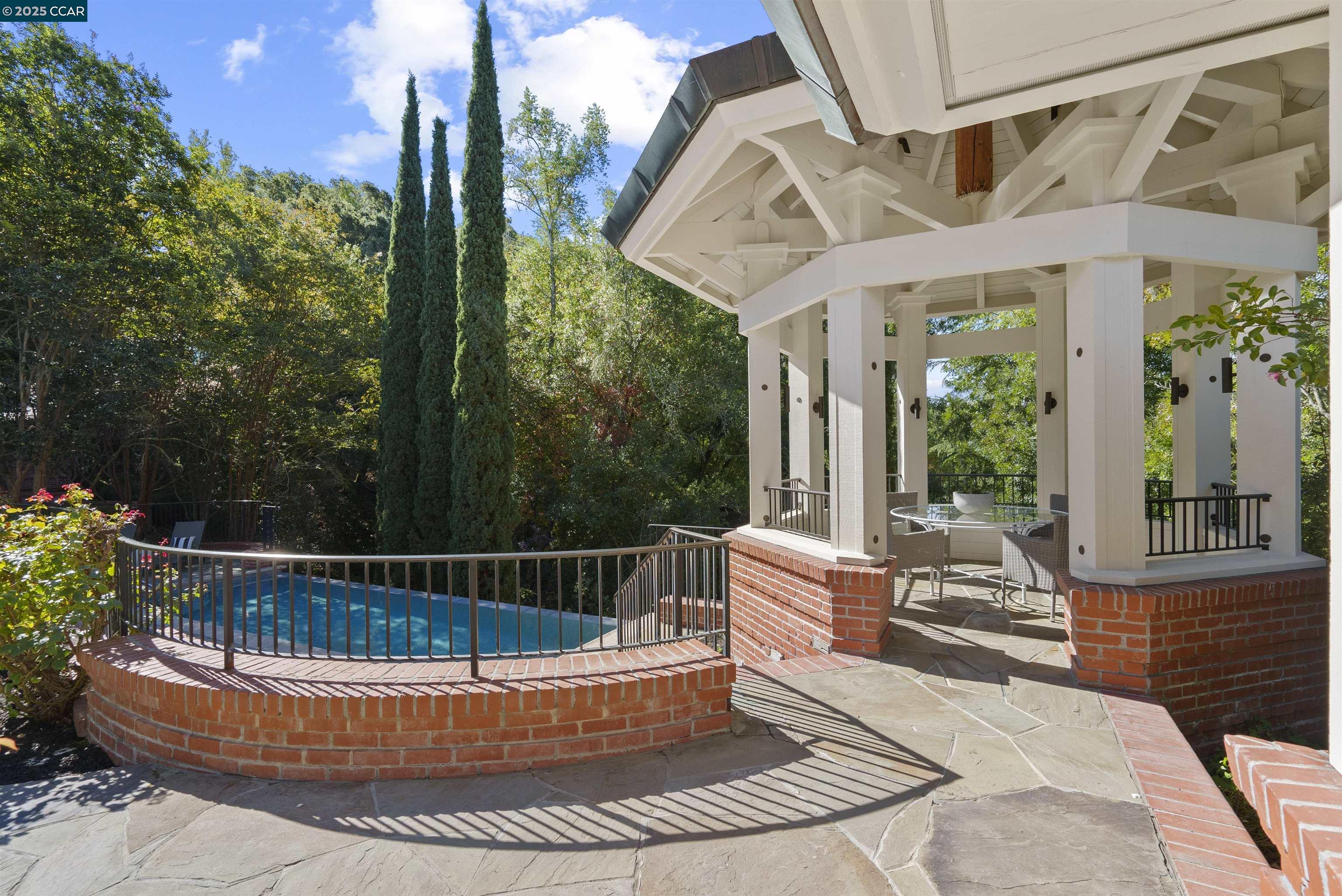 15 Orinda View Road, Orinda