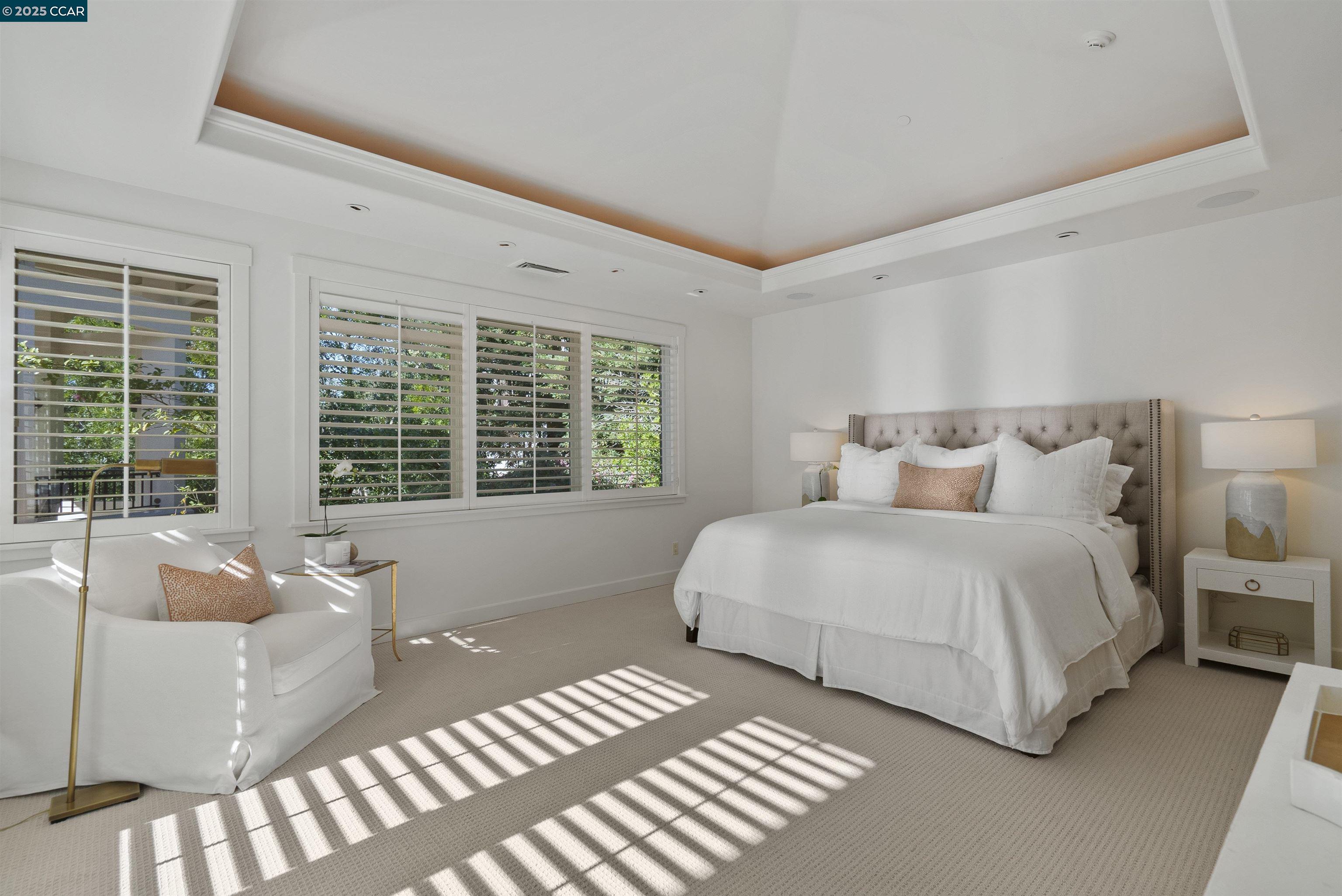 15 Orinda View Road, Orinda