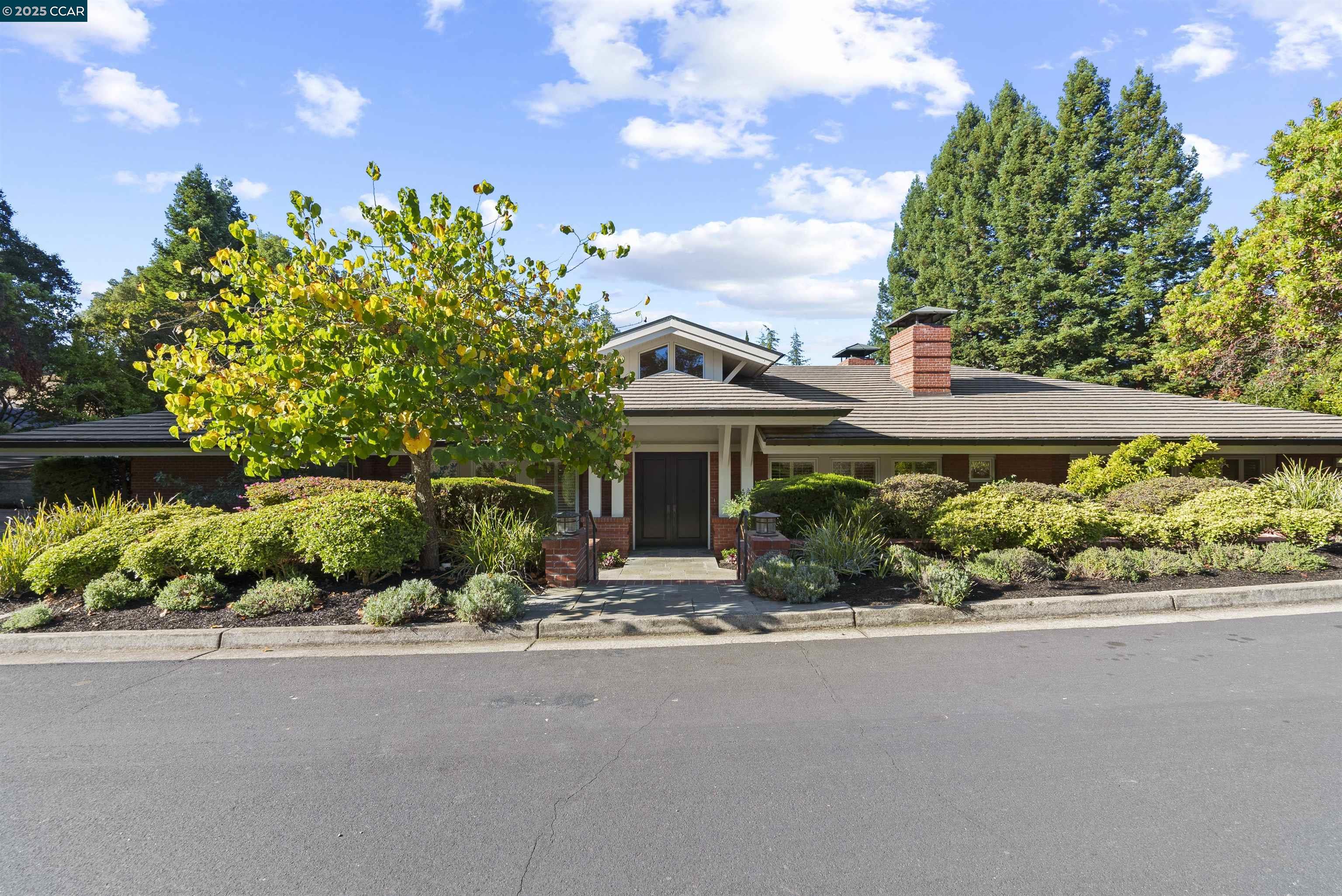 15 Orinda View Road, Orinda