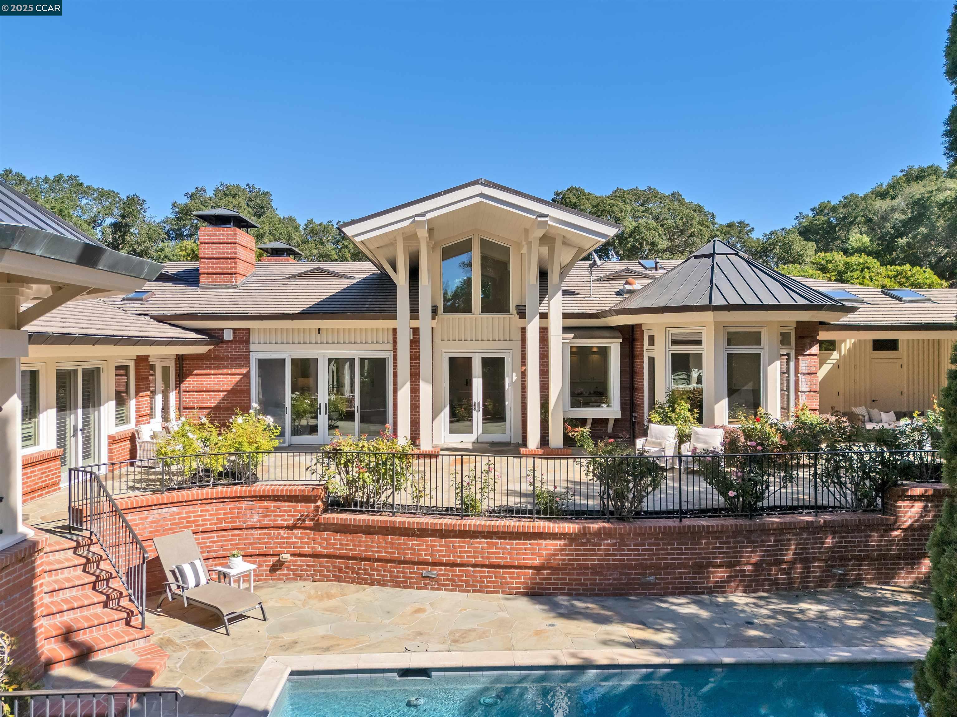 15 Orinda View Road, Orinda