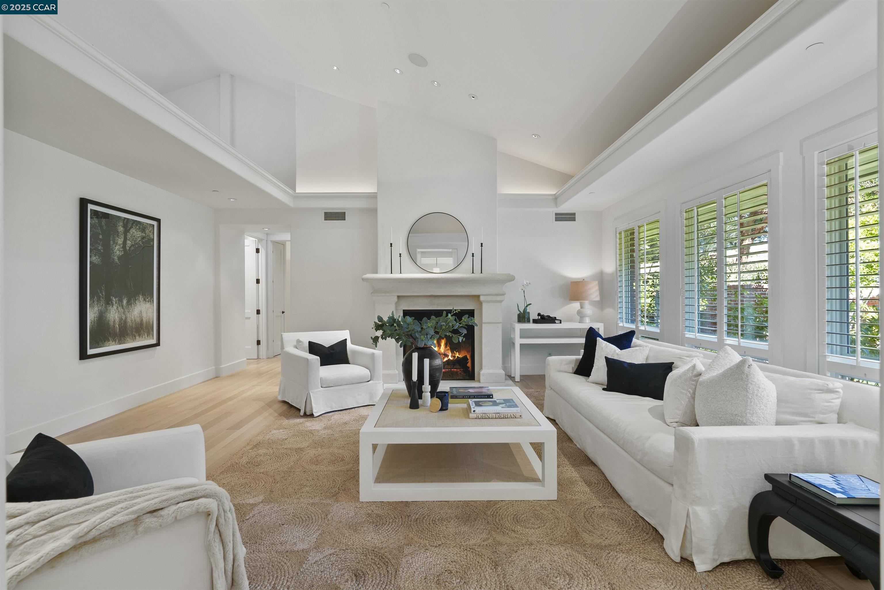 15 Orinda View Road, Orinda