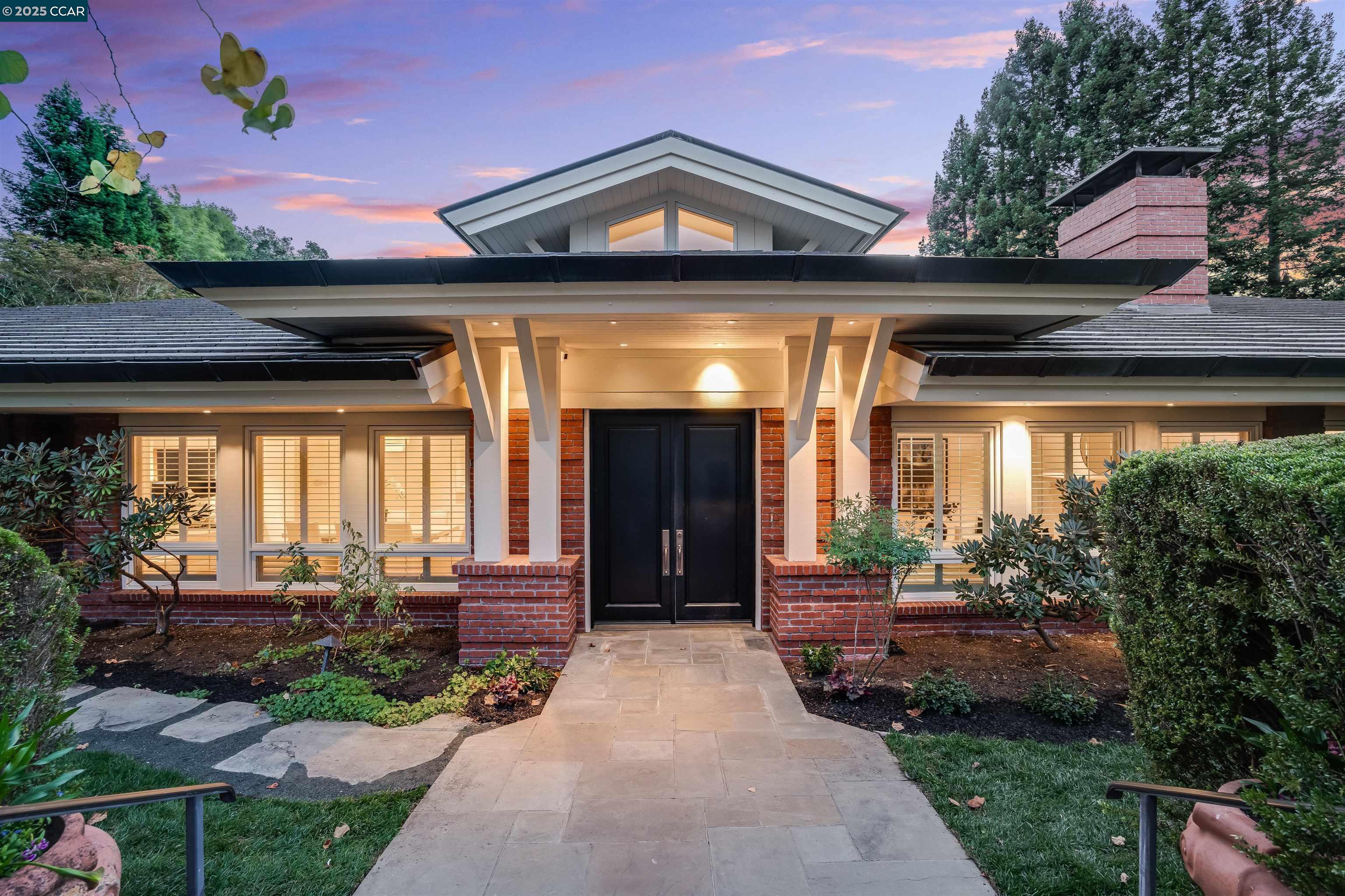 15 Orinda View Road, Orinda