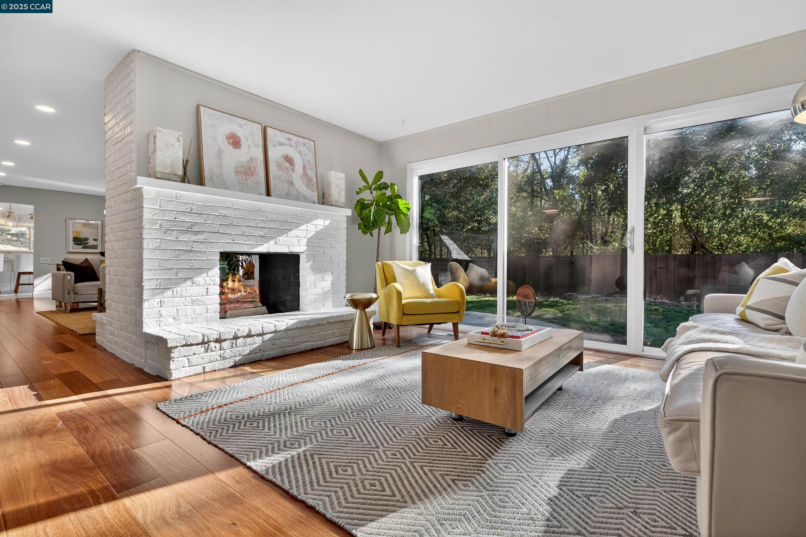 10 Chelton Ct, Orinda