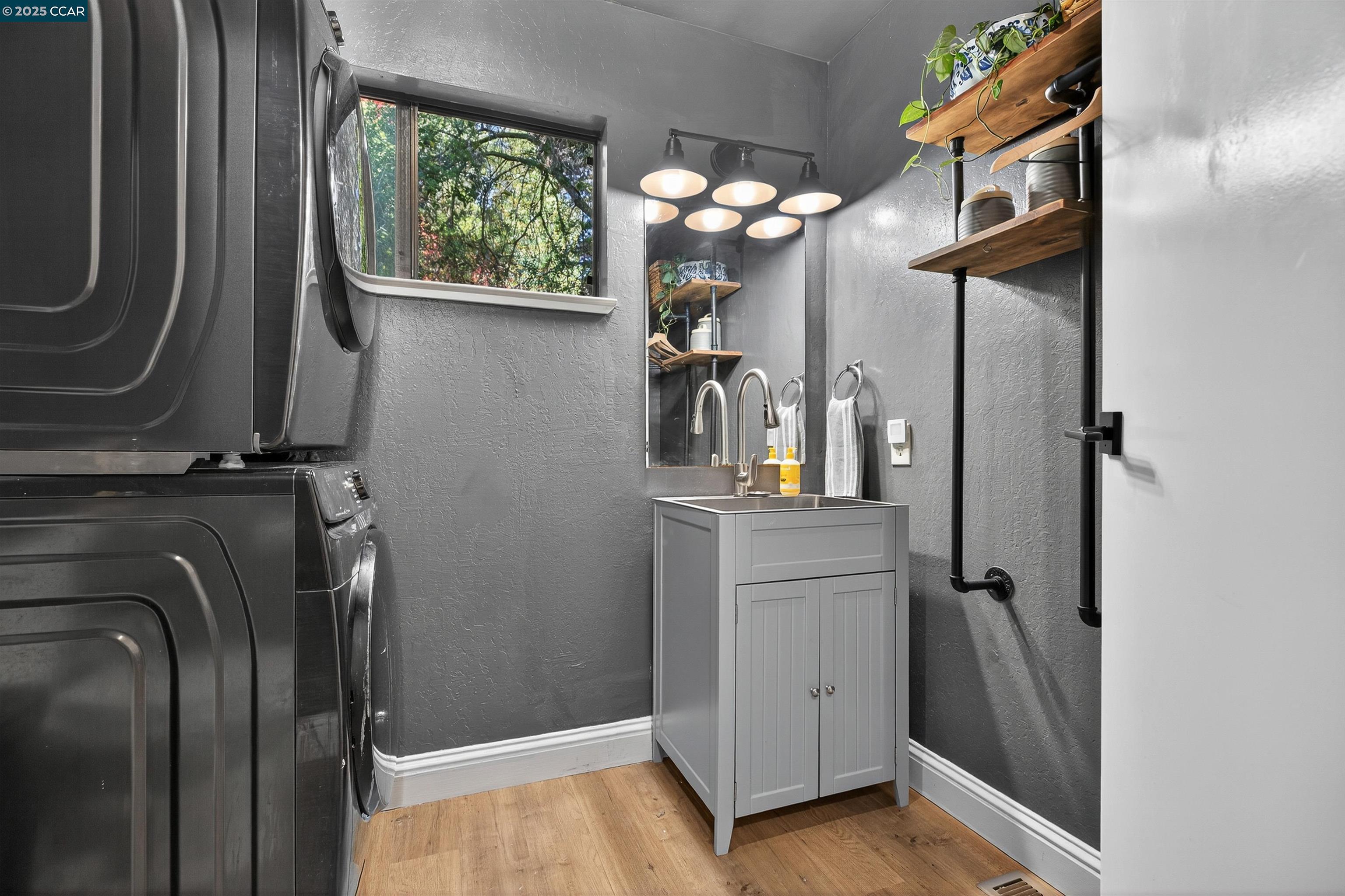 10 Chelton Ct, Orinda