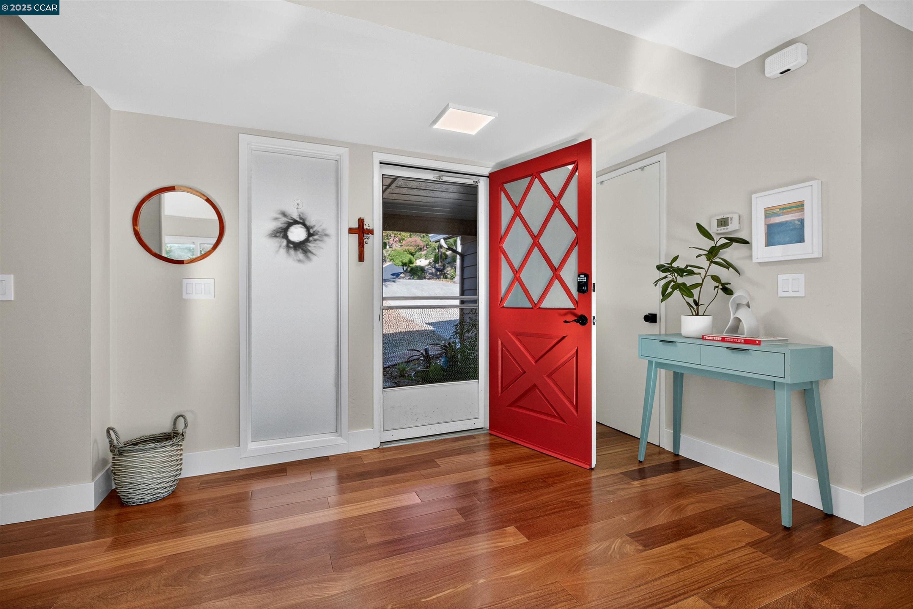 10 Chelton Ct, Orinda