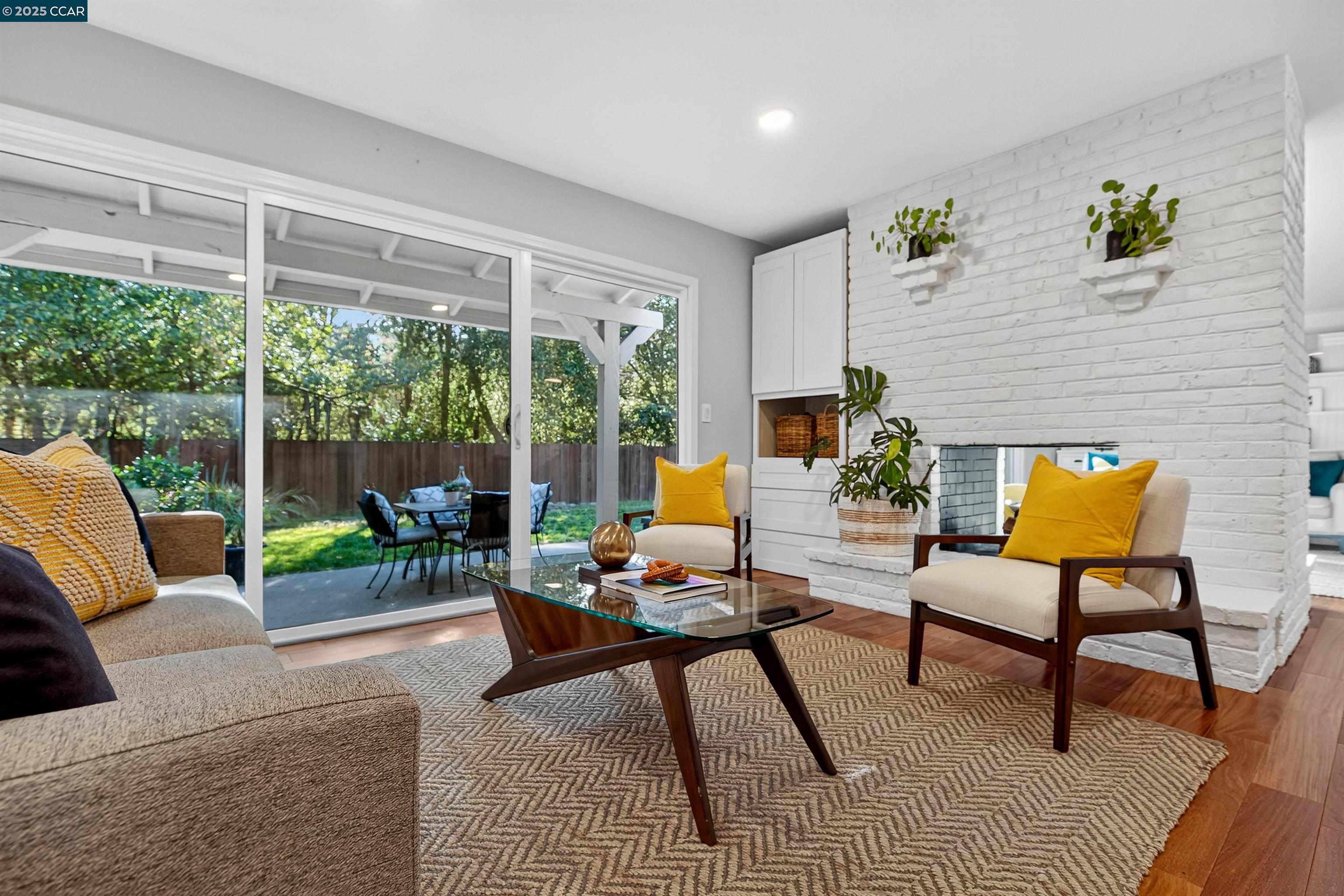 10 Chelton Ct, Orinda