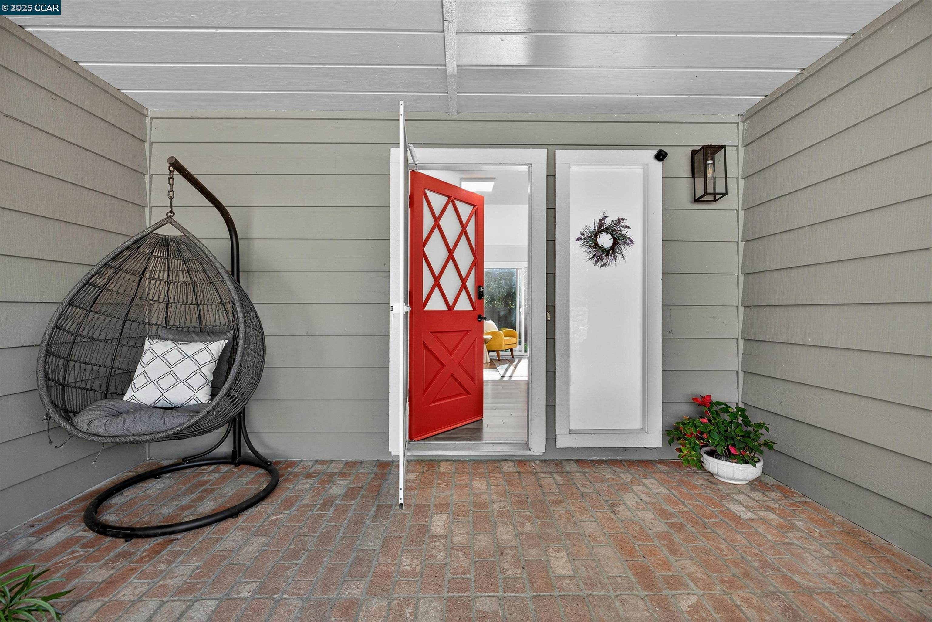 10 Chelton Ct, Orinda