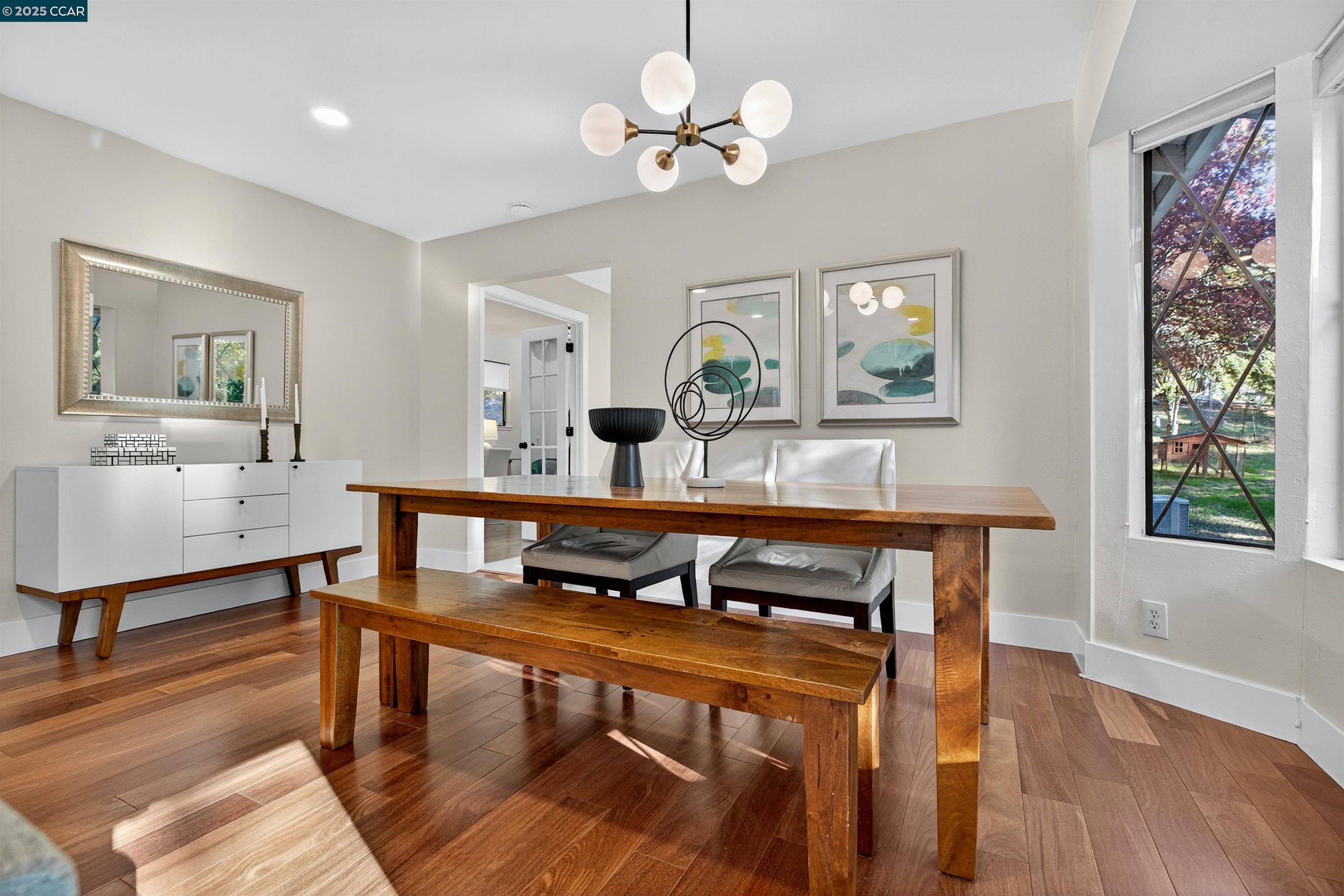 10 Chelton Ct, Orinda