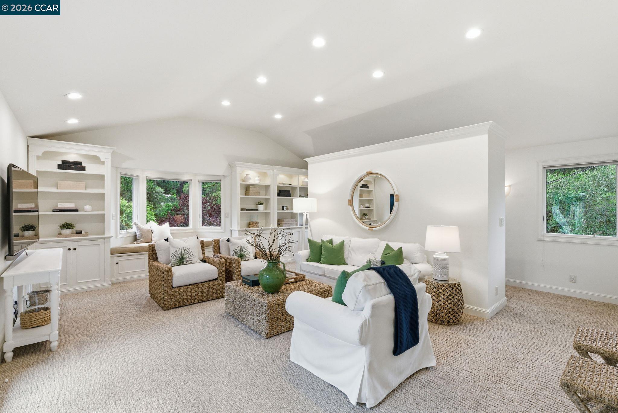 80 Tara Rd