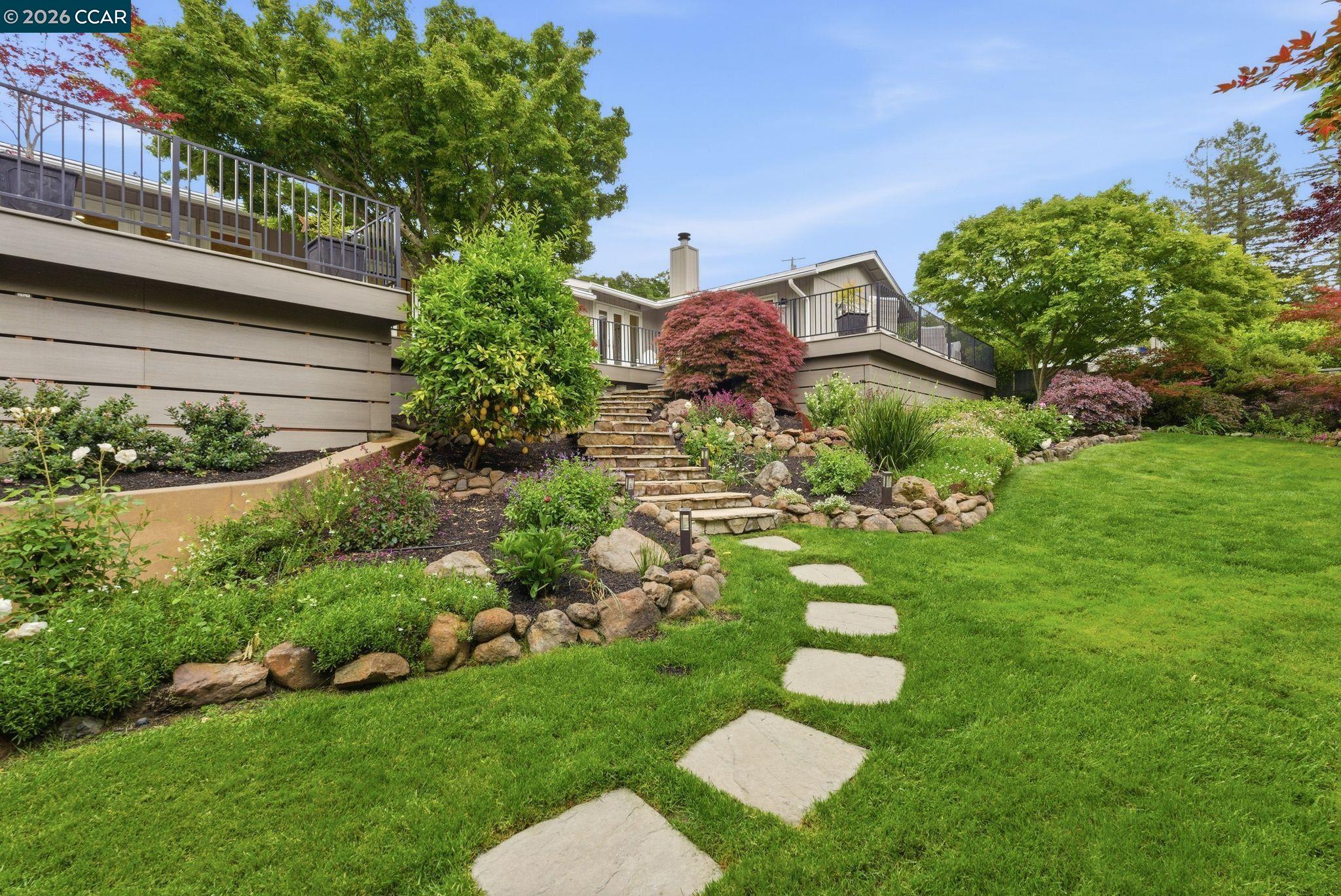 80 Tara Rd