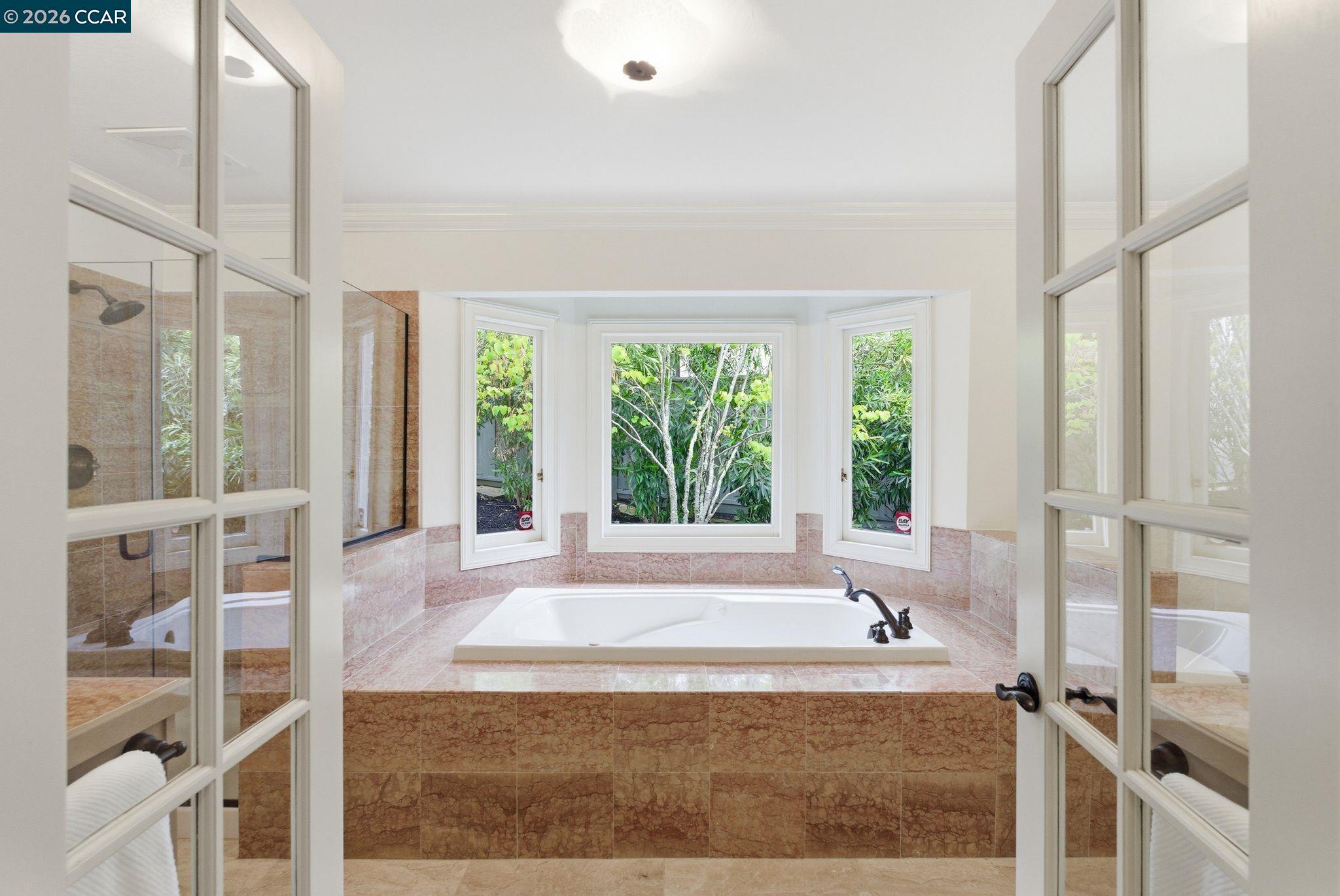 80 Tara Rd
