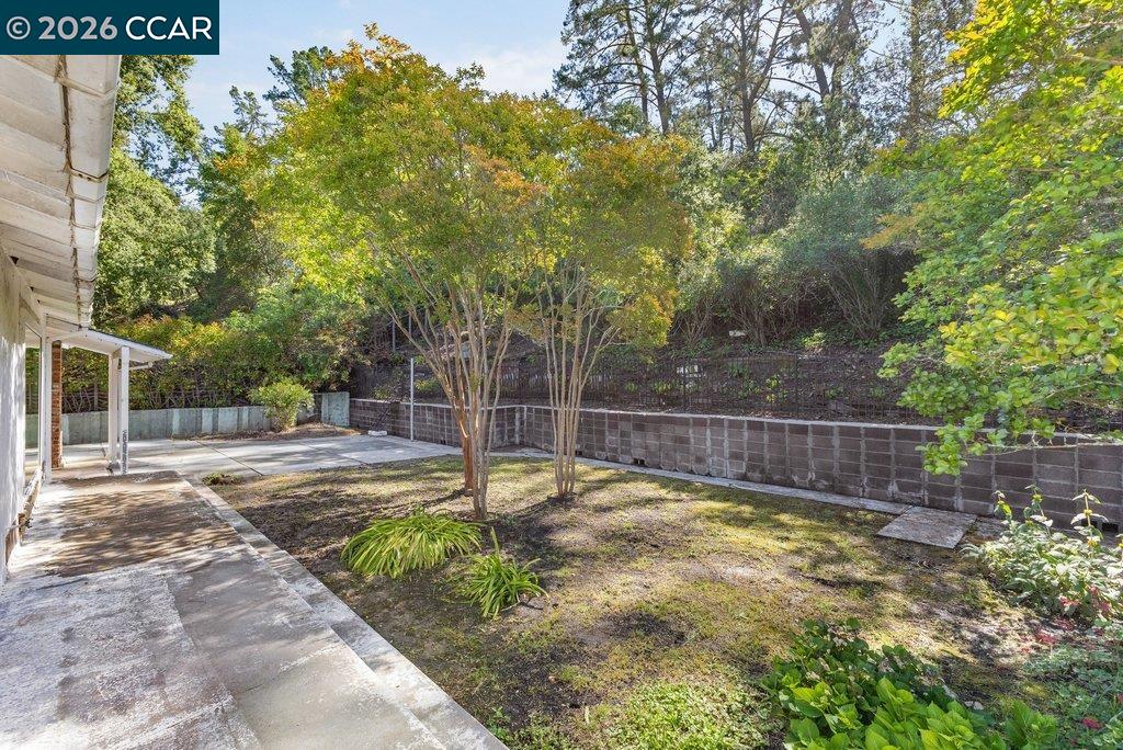 8 Ramona Drive