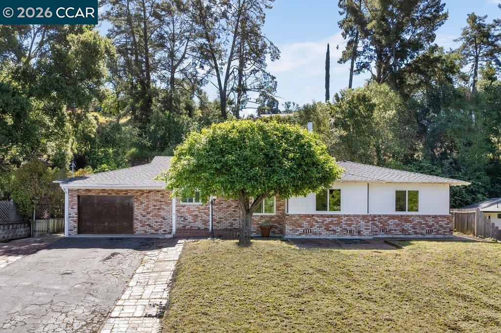 8 Ramona Drive