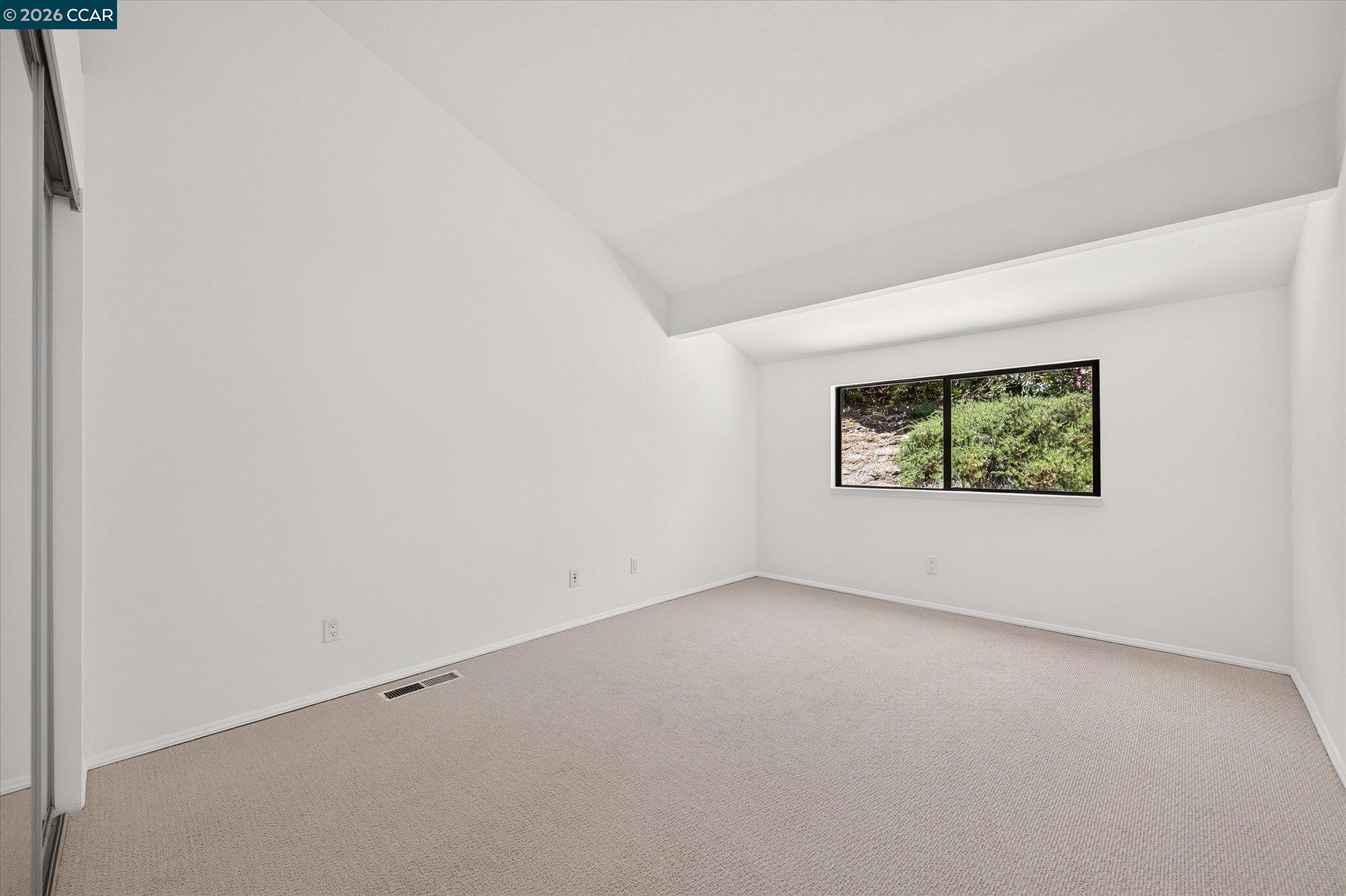 53 Sleepy Hollow Ln