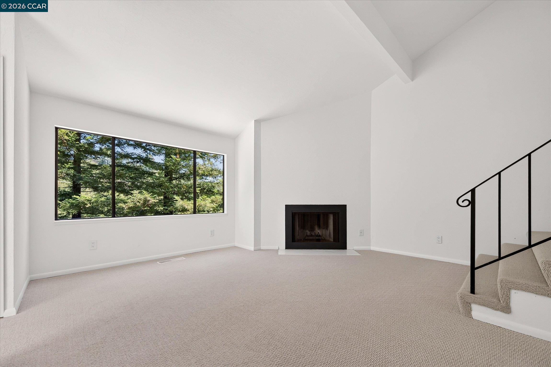 53 Sleepy Hollow Ln
