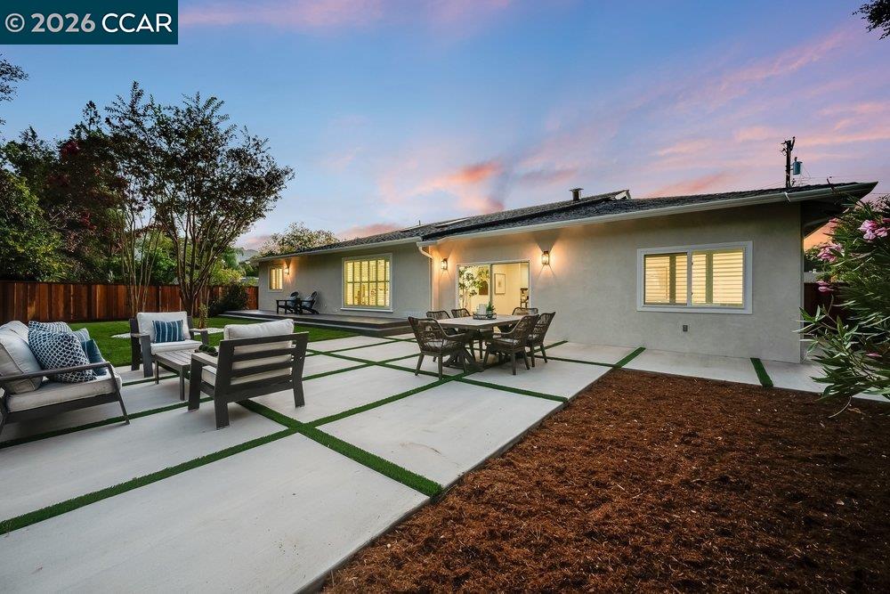 8 Ramona Dr