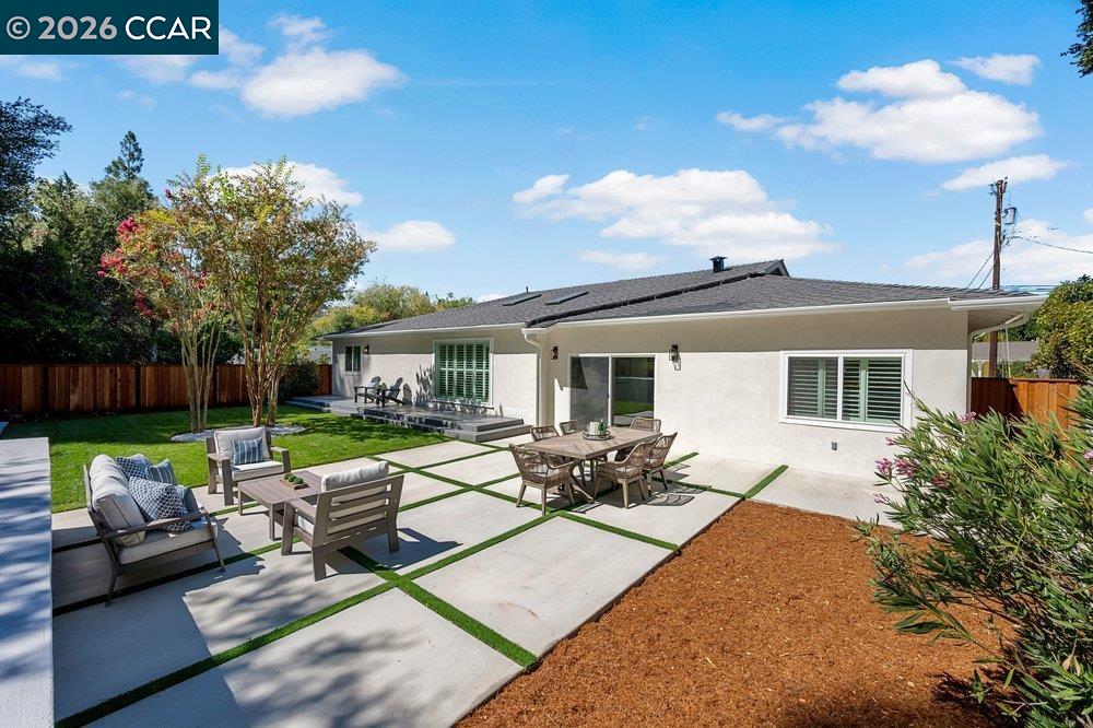 8 Ramona Dr