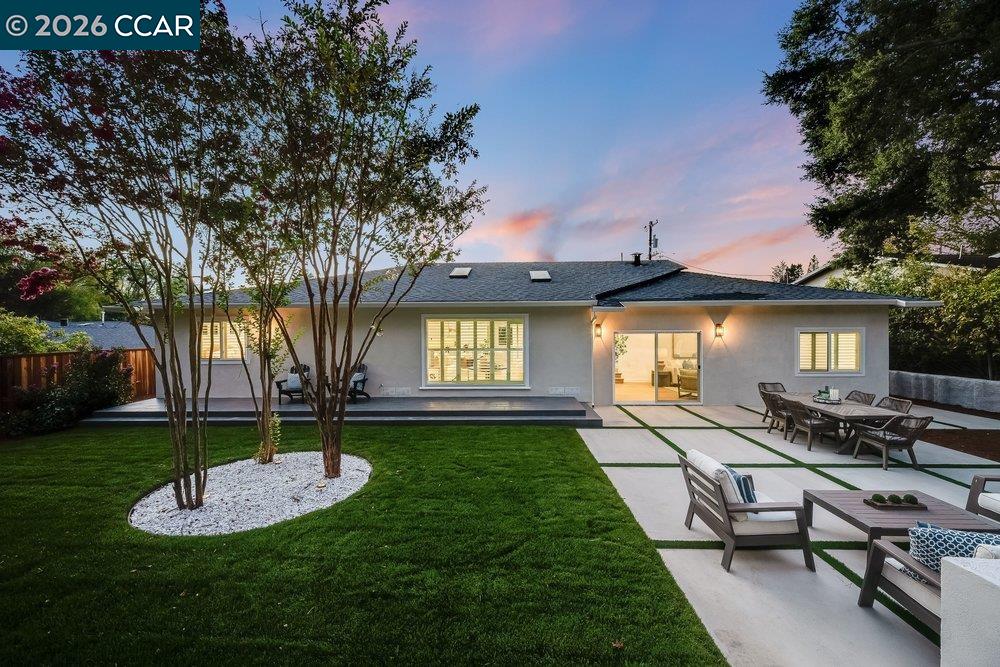 8 Ramona Dr