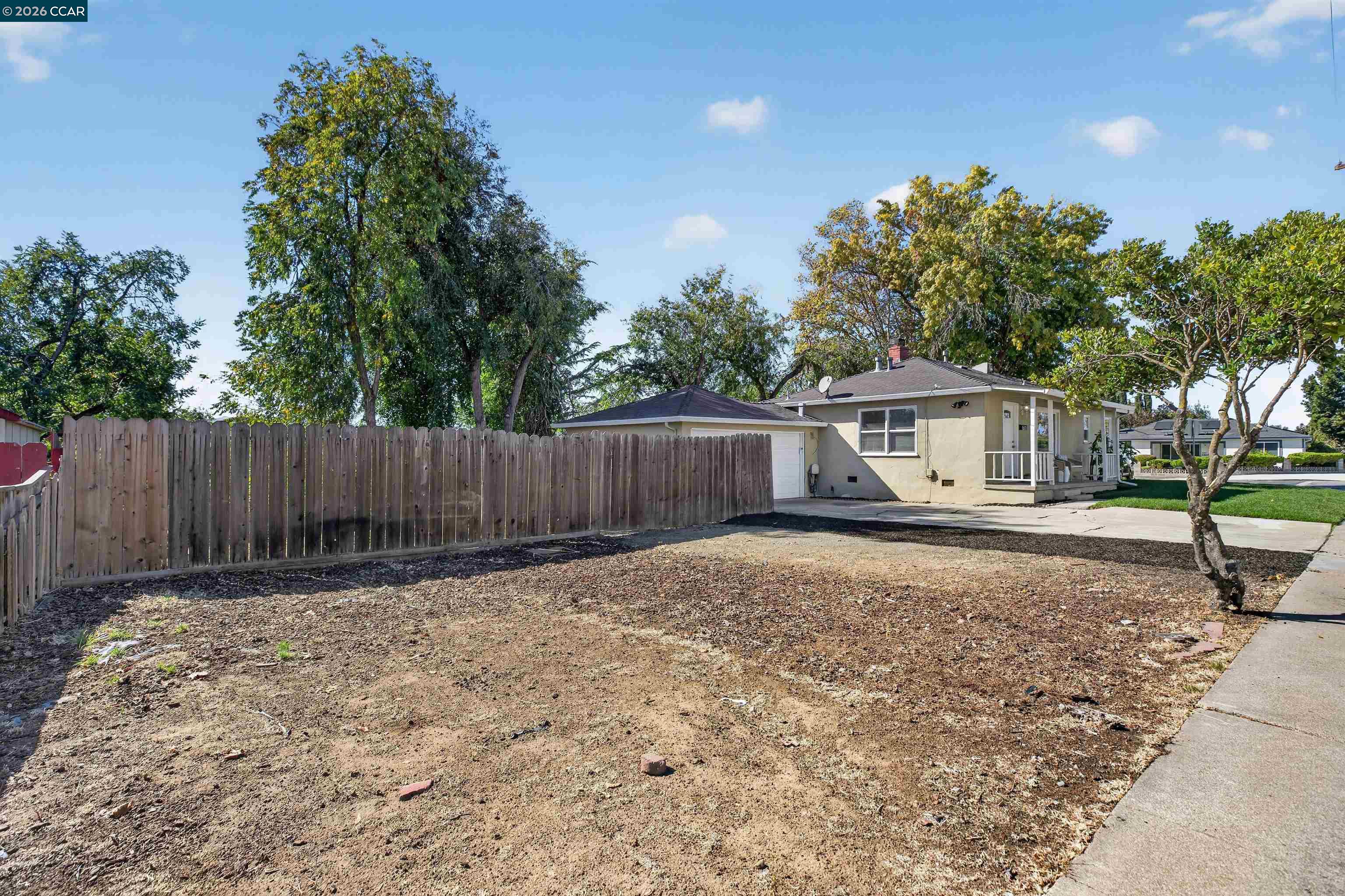 1900 Overhill Rd