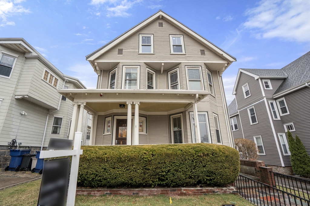 43 Ainsworth Street # 1