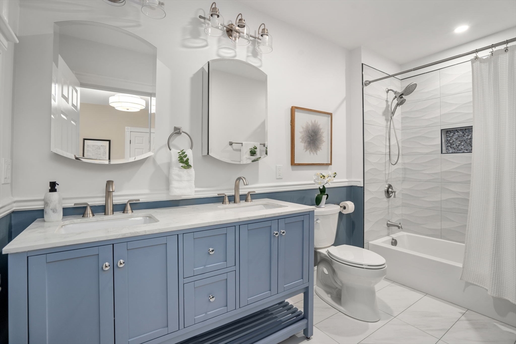 43 Ainsworth Street # 1
