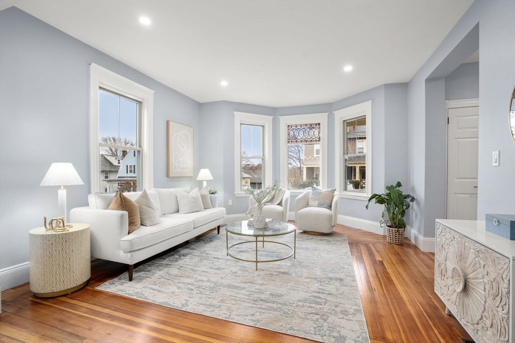 43 Ainsworth Street # 1