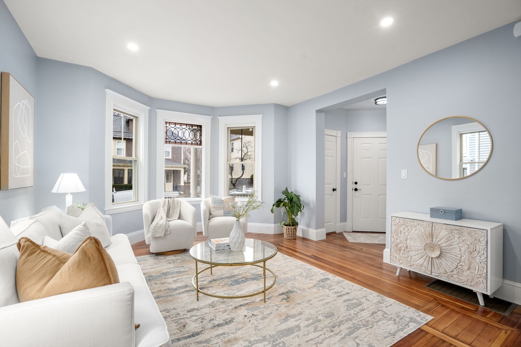 43 Ainsworth Street # 1