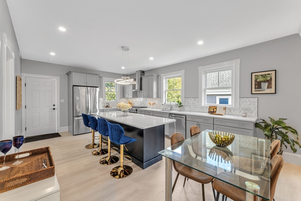 43 Ainsworth Street # 2