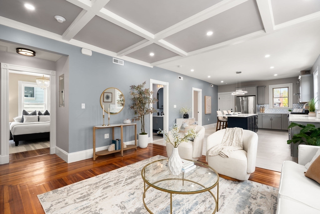 43 Ainsworth Street # 2