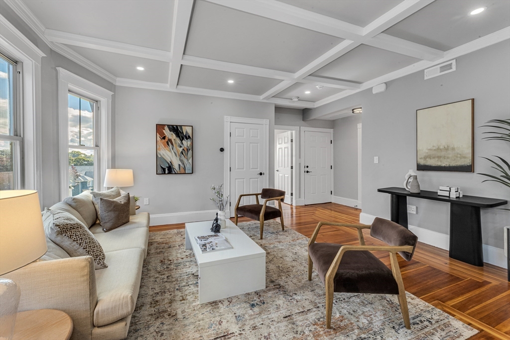 43 Ainsworth Street # 2