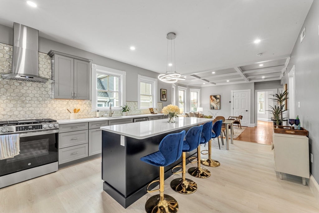 43 Ainsworth Street # 2