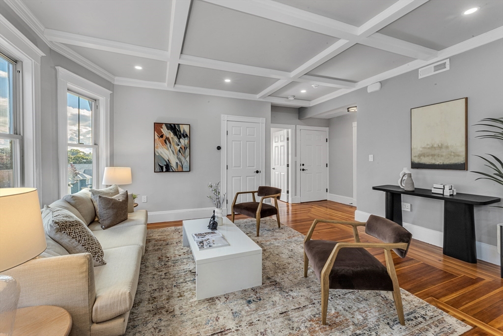 43 Ainsworth Street # 2
