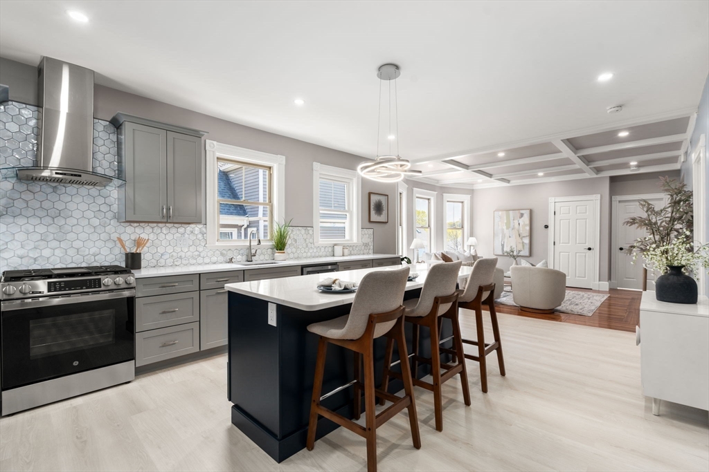 43 Ainsworth Street # 2