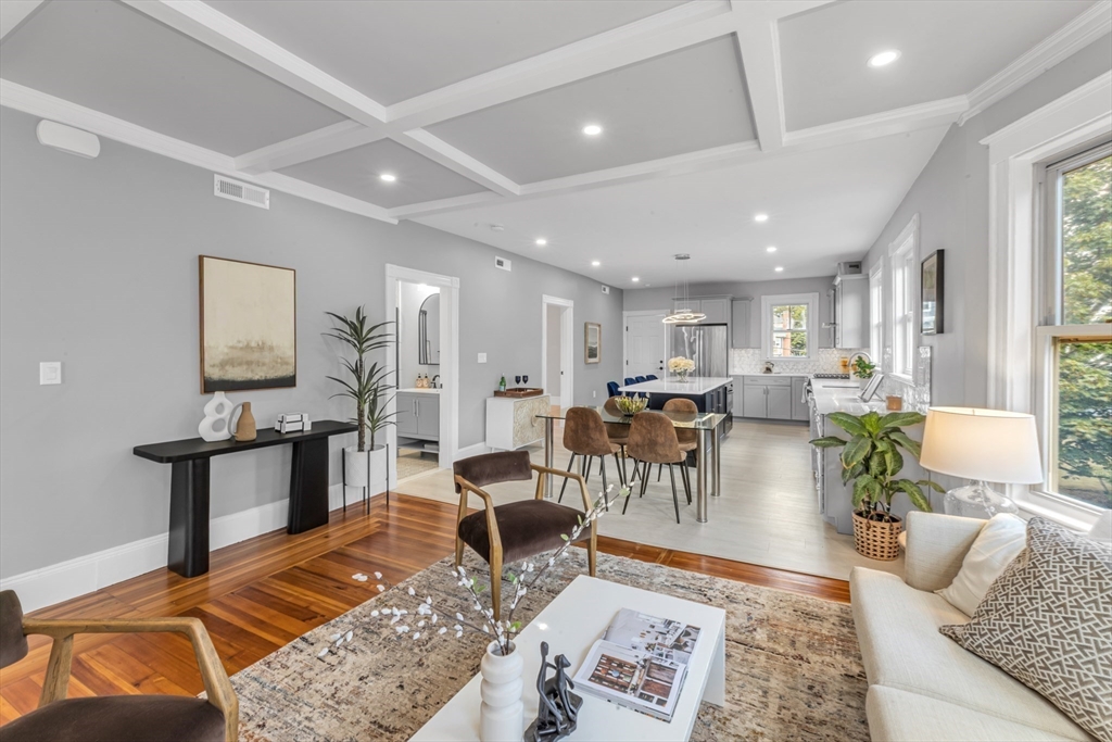 43 Ainsworth Street # 2